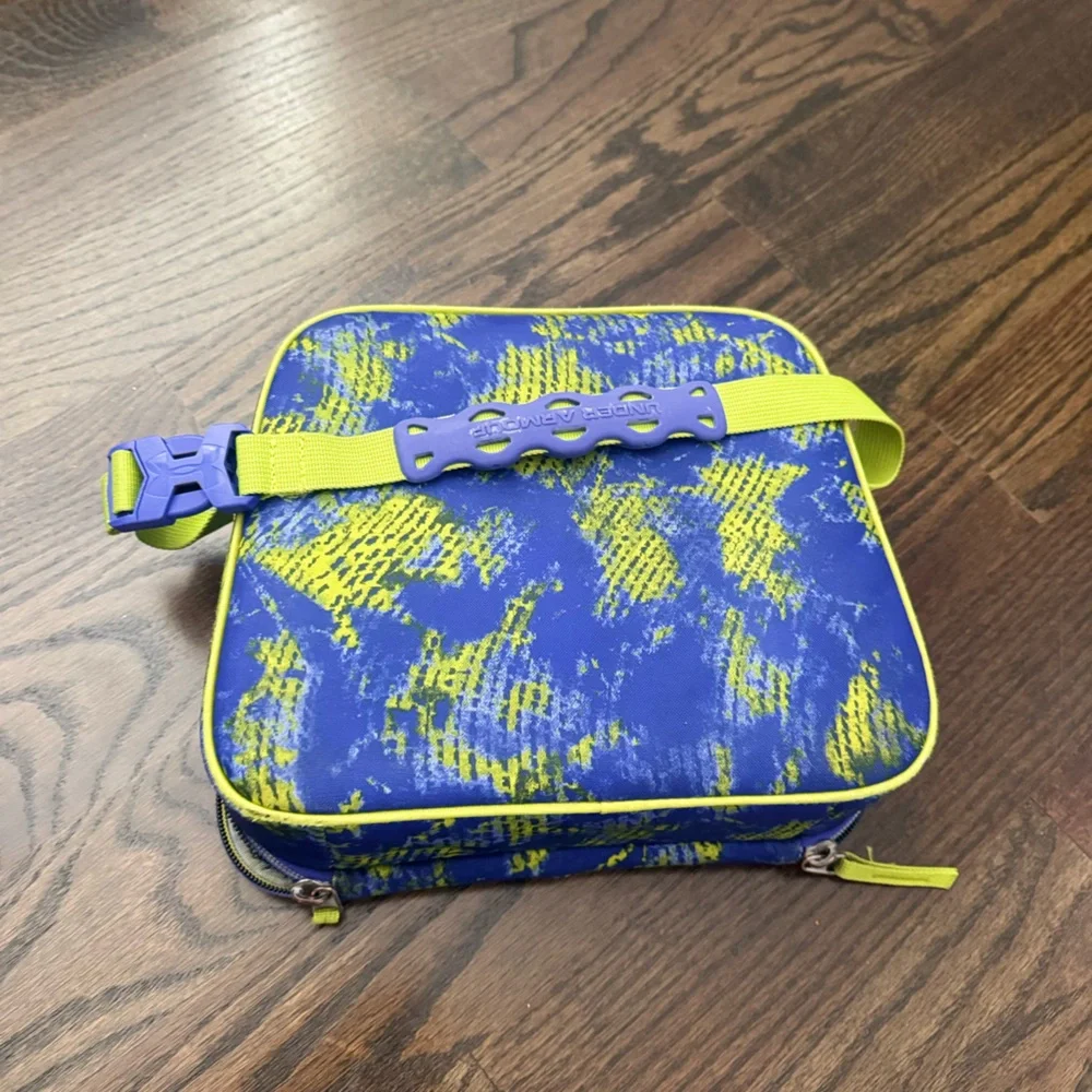 Under Armour Kids lunch Box